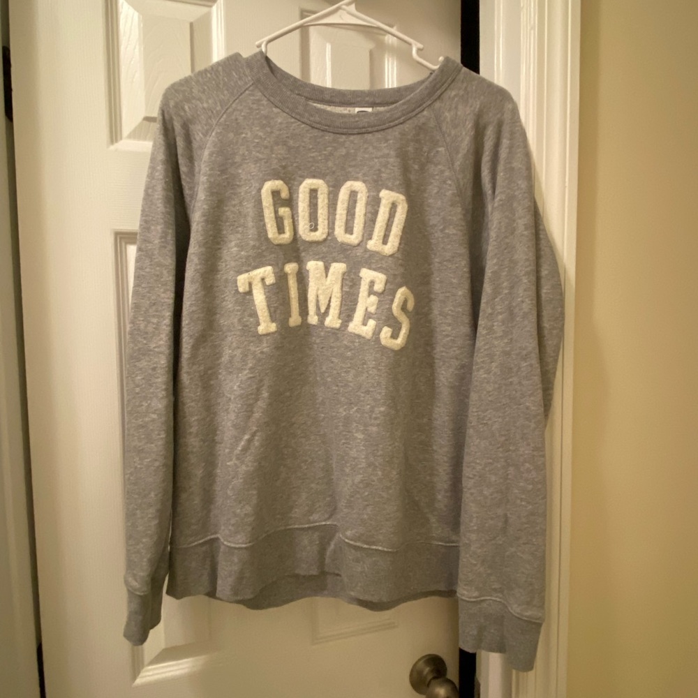 Old navy crew neck sweatshirt